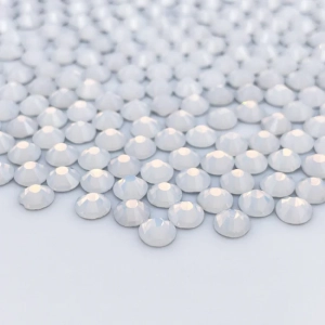 White Opal SS16 Hotfix cristals